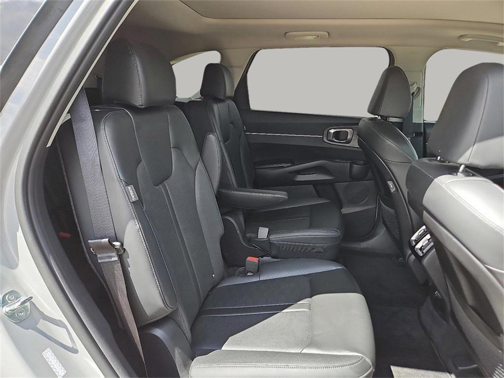 used 2024 Kia Sorento car, priced at $36,854