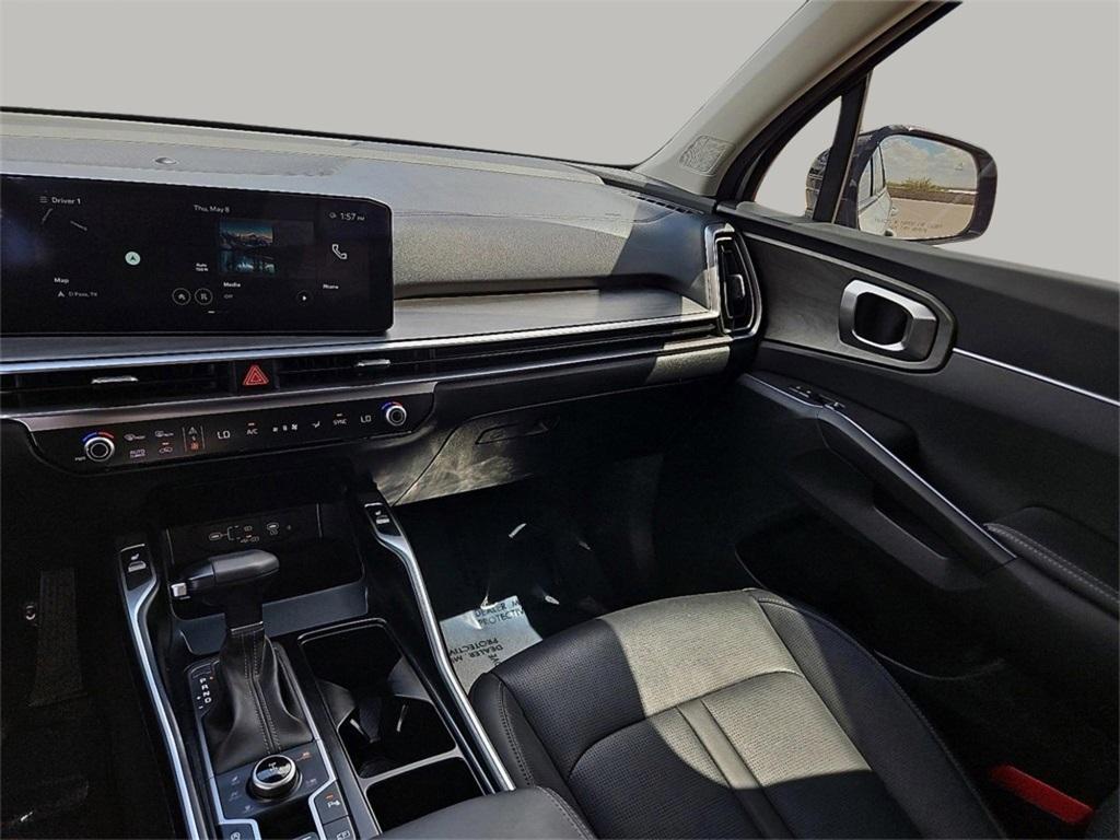 used 2024 Kia Sorento car, priced at $36,854