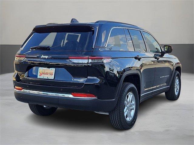 new 2024 Jeep Grand Cherokee car, priced at $36,220