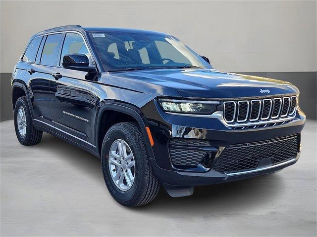 new 2024 Jeep Grand Cherokee car, priced at $36,220