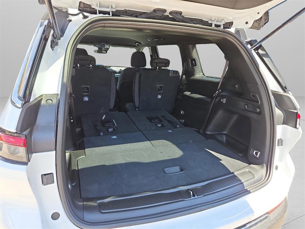 new 2025 Jeep Grand Cherokee L car, priced at $38,183