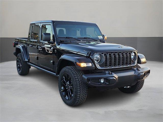 new 2025 Jeep Gladiator car, priced at $43,680