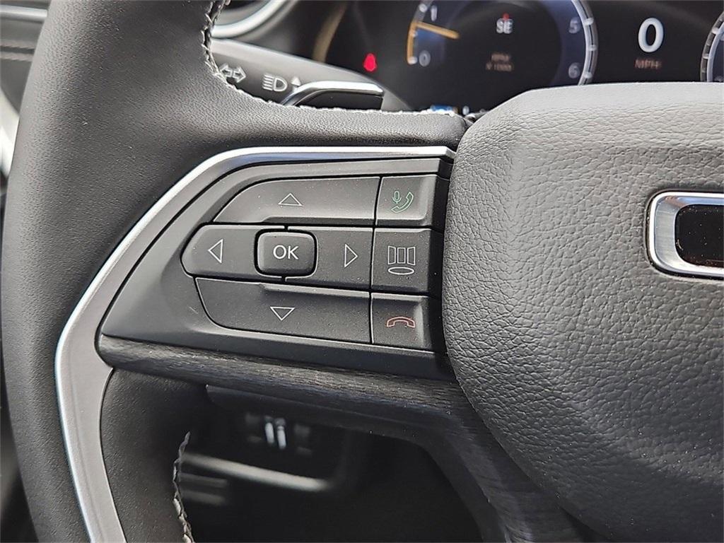 new 2025 Jeep Grand Cherokee L car, priced at $44,495