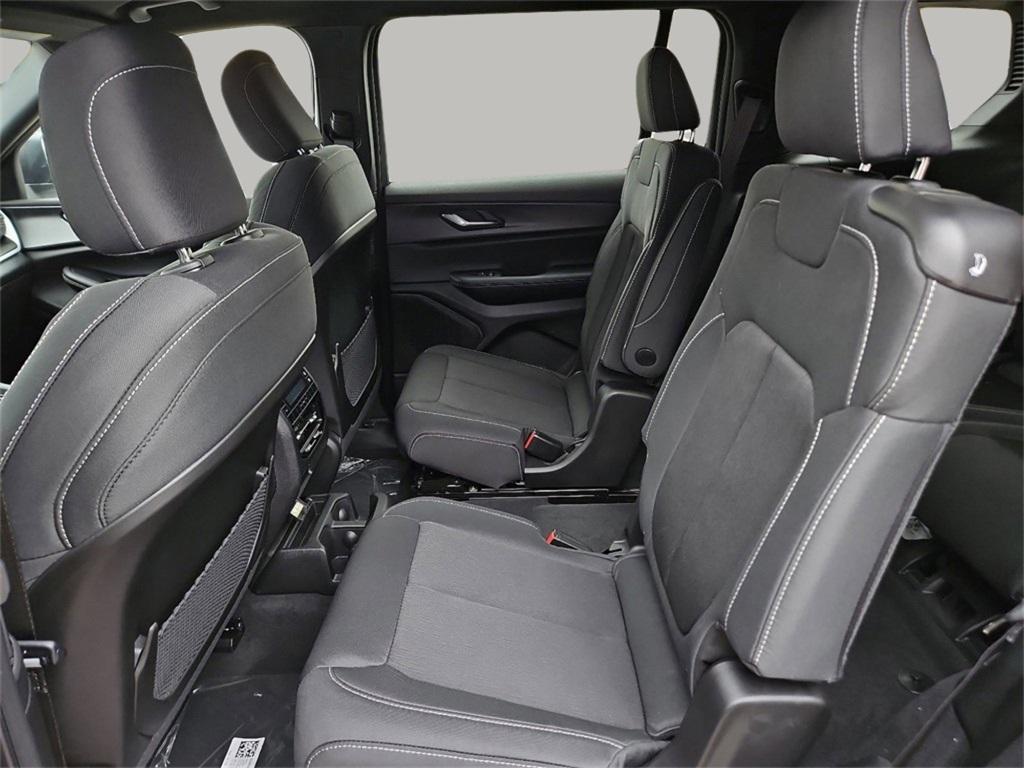 new 2025 Jeep Grand Cherokee L car, priced at $37,873
