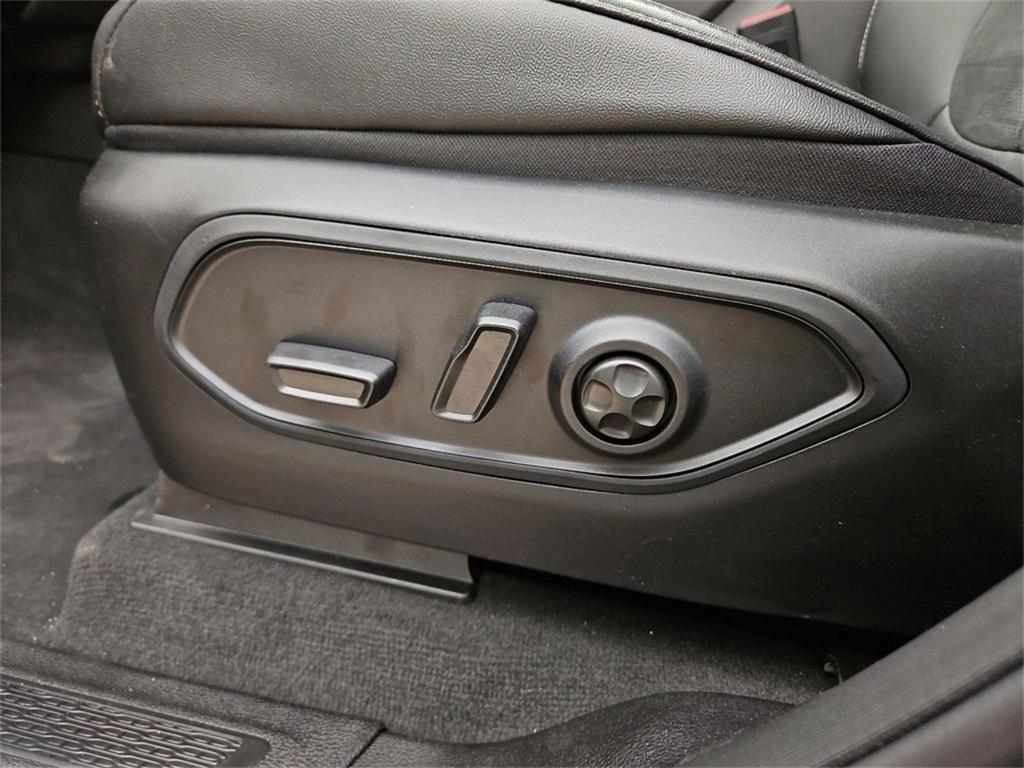 new 2025 Jeep Grand Cherokee L car, priced at $42,130