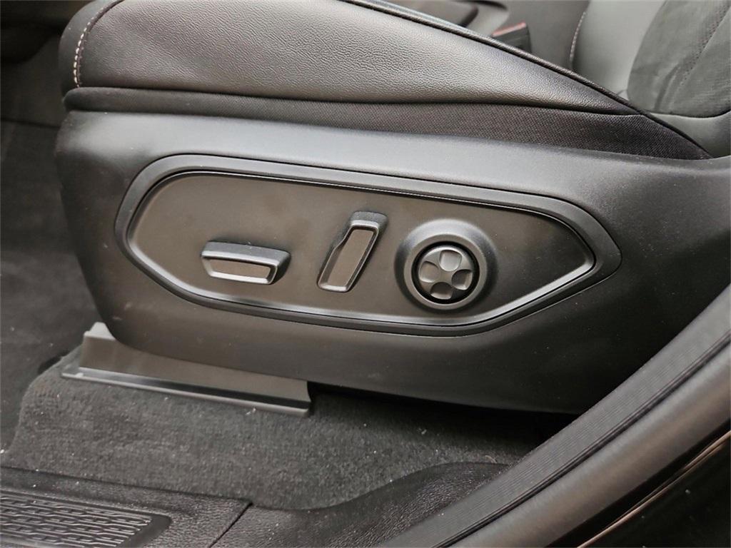 new 2025 Jeep Grand Cherokee L car, priced at $42,130