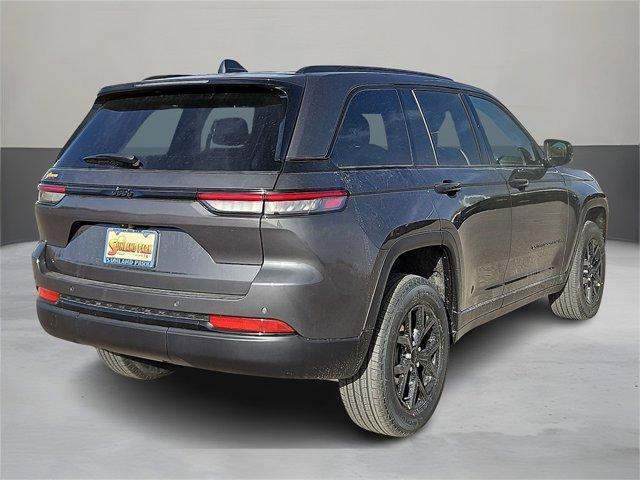 new 2025 Jeep Grand Cherokee car, priced at $40,530