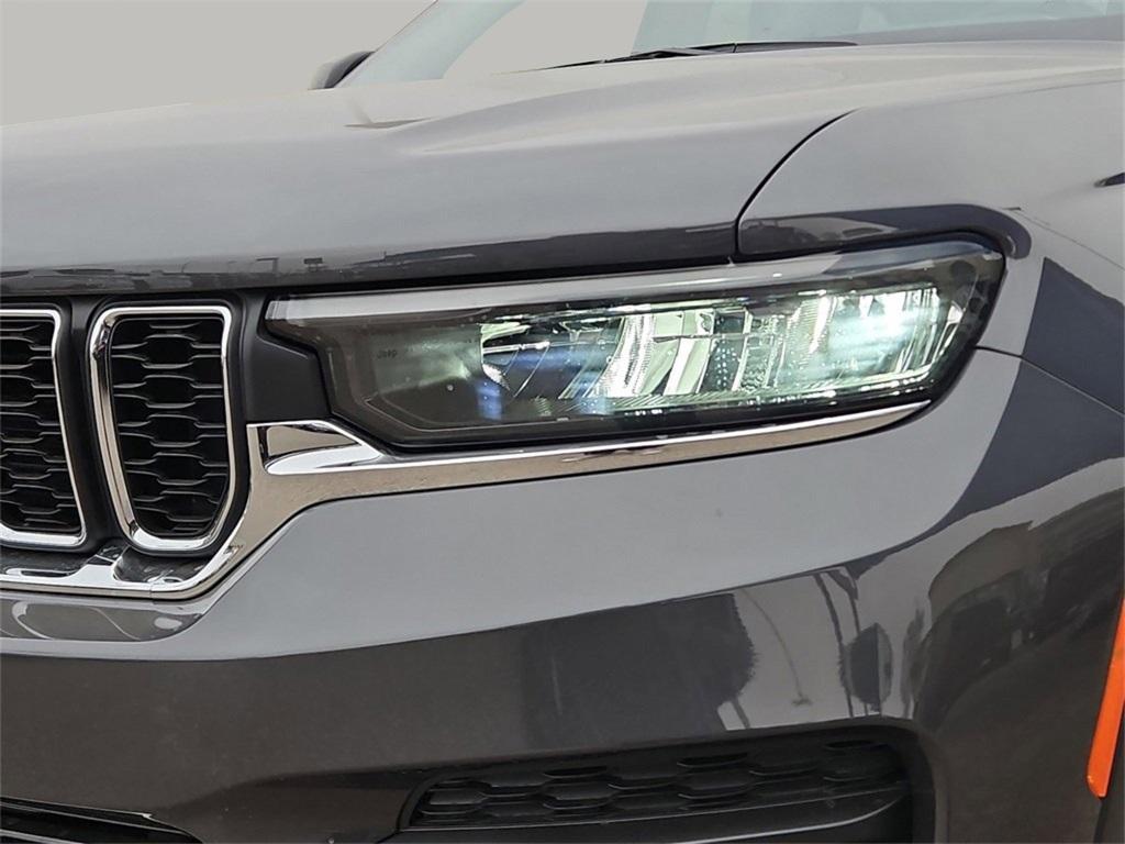new 2025 Jeep Grand Cherokee car, priced at $35,481