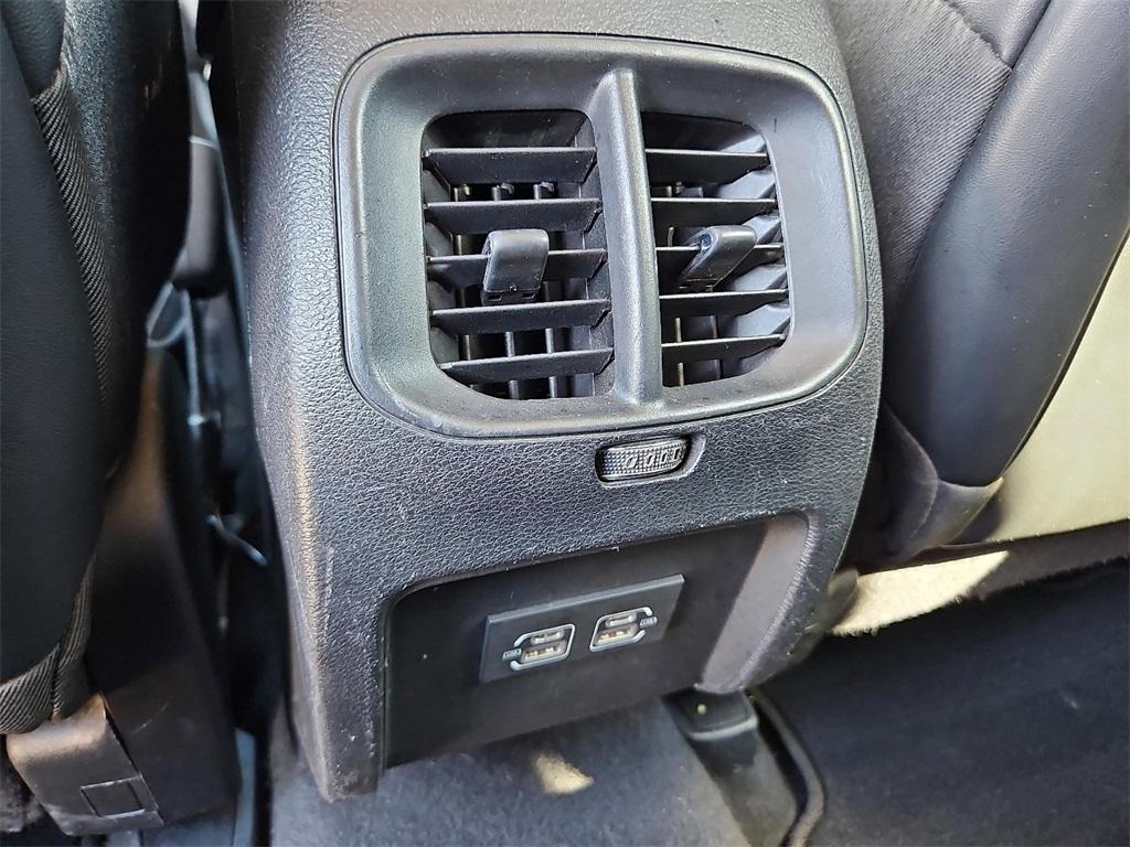 used 2021 Jeep Cherokee car, priced at $18,143