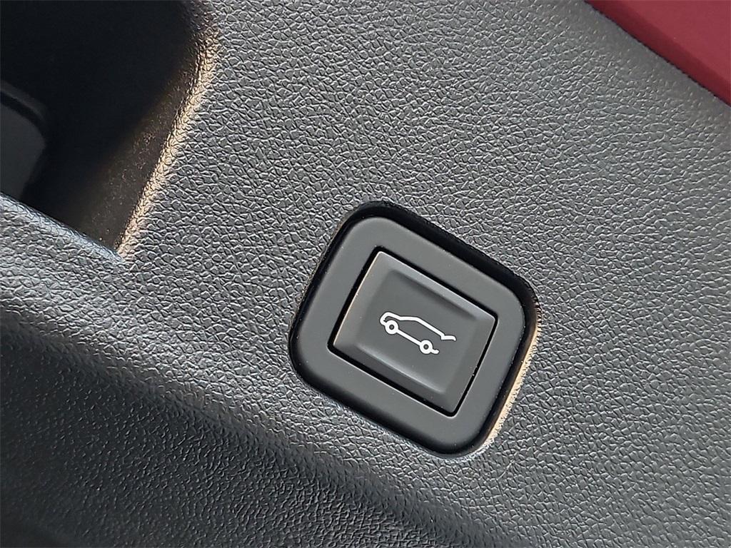 used 2024 GMC Acadia car, priced at $39,745