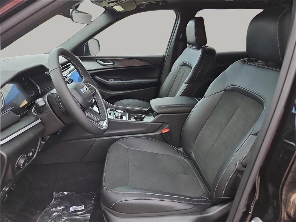 new 2025 Jeep Grand Cherokee L car, priced at $44,867