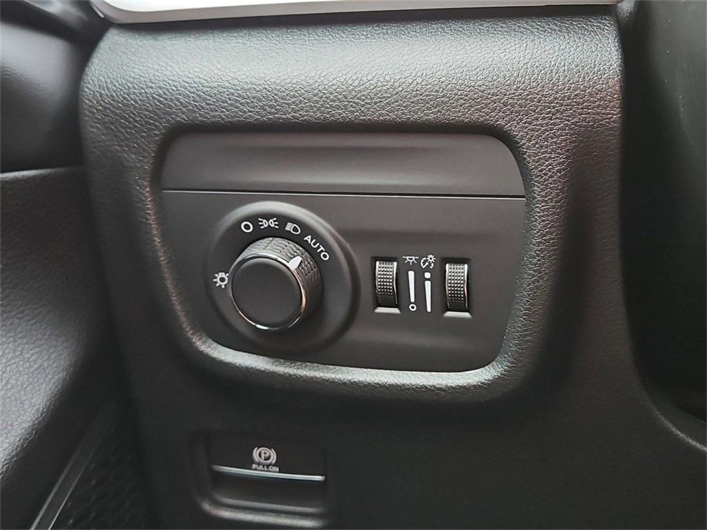 new 2025 Jeep Grand Cherokee L car, priced at $44,867