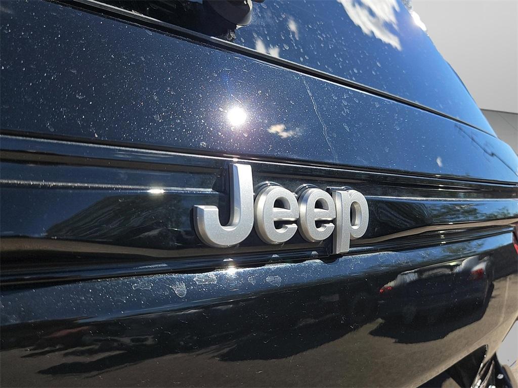 used 2025 Jeep Grand Cherokee car, priced at $31,893