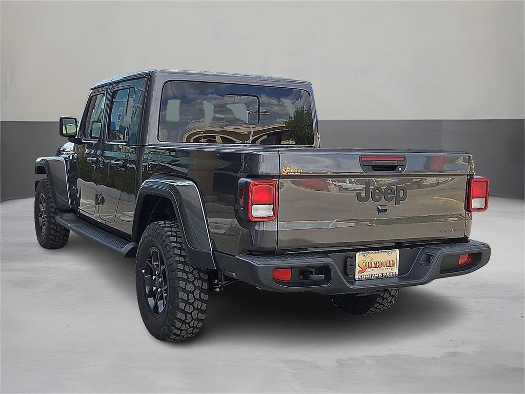 new 2025 Jeep Gladiator car, priced at $44,584