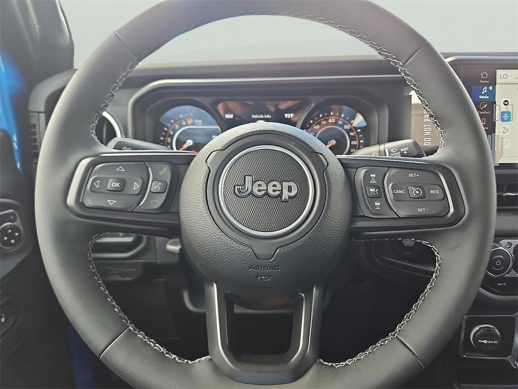 new 2025 Jeep Gladiator car, priced at $45,879