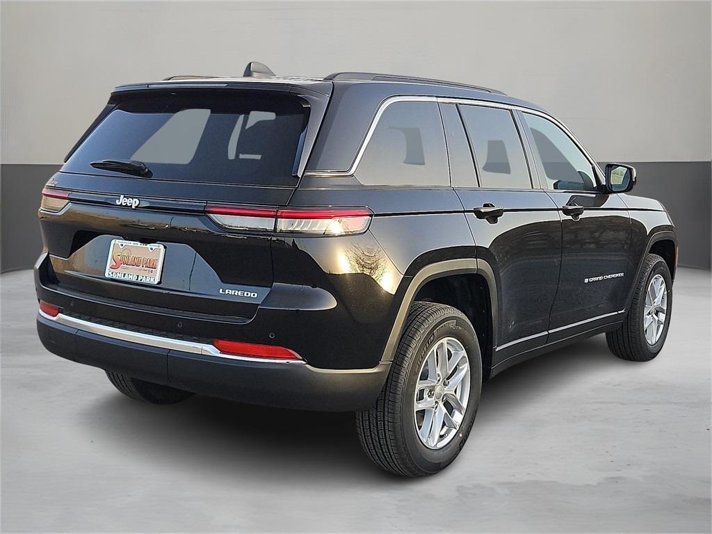 new 2025 Jeep Grand Cherokee car, priced at $37,970