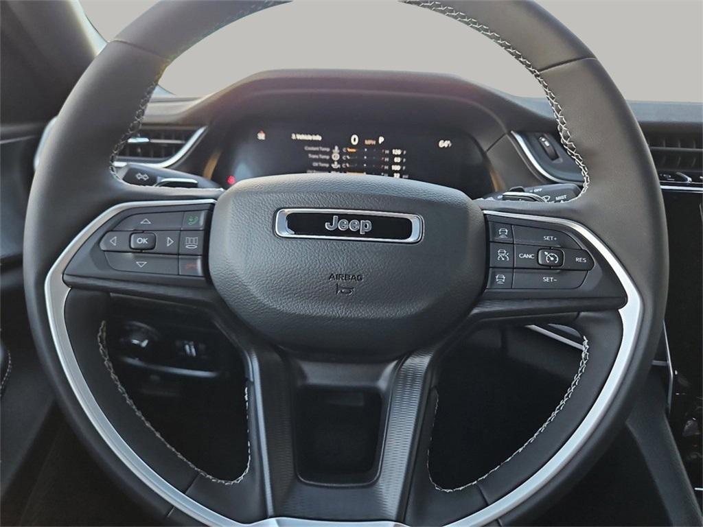 new 2025 Jeep Grand Cherokee L car, priced at $38,623