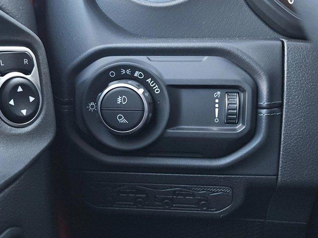 new 2025 Jeep Gladiator car, priced at $46,605