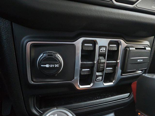 new 2025 Jeep Gladiator car, priced at $46,605