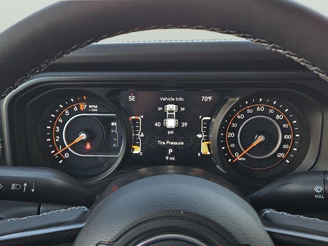 new 2025 Jeep Gladiator car, priced at $46,605