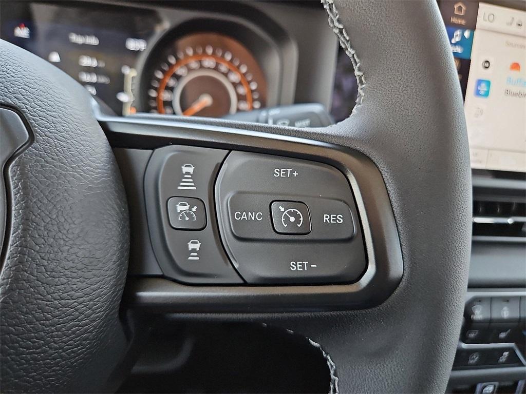 new 2025 Jeep Gladiator car, priced at $44,584