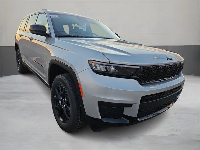 new 2025 Jeep Grand Cherokee L car, priced at $42,530