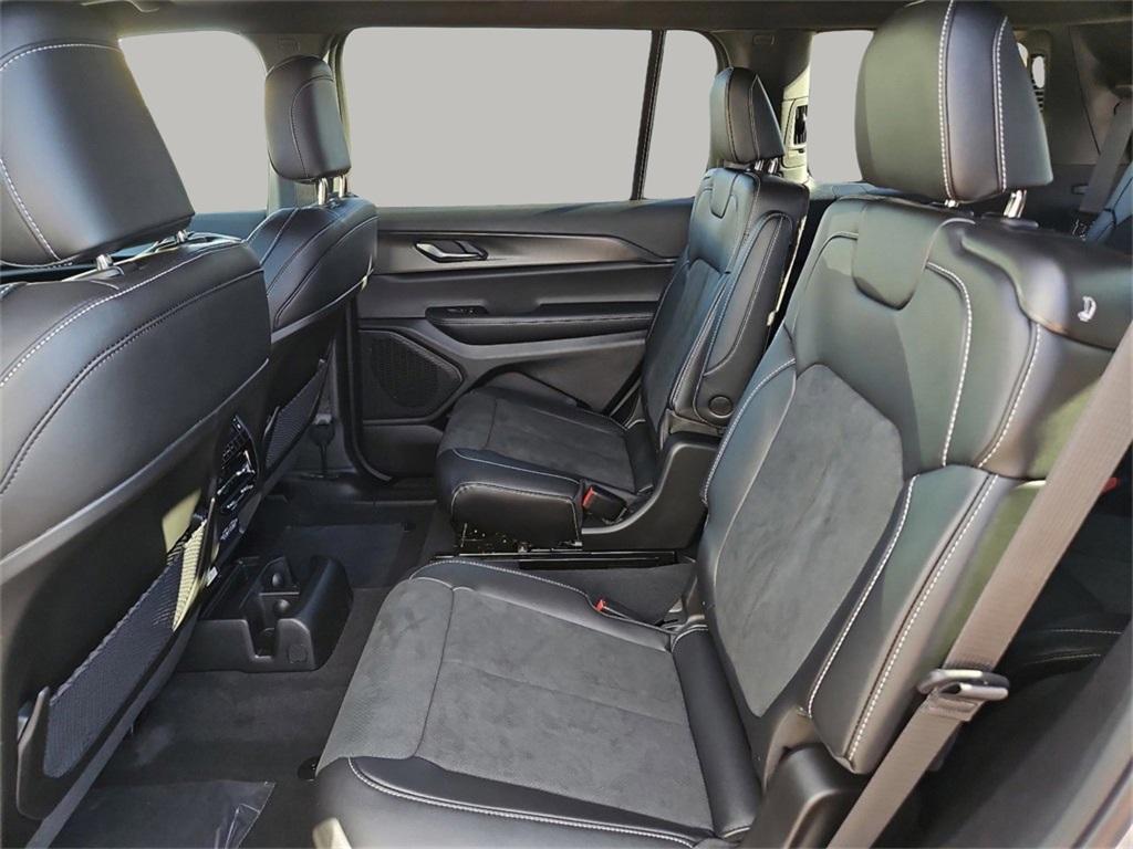 new 2025 Jeep Grand Cherokee L car, priced at $39,630