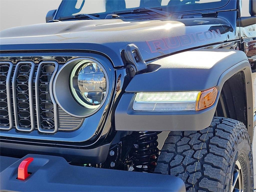 new 2025 Jeep Gladiator car, priced at $52,575