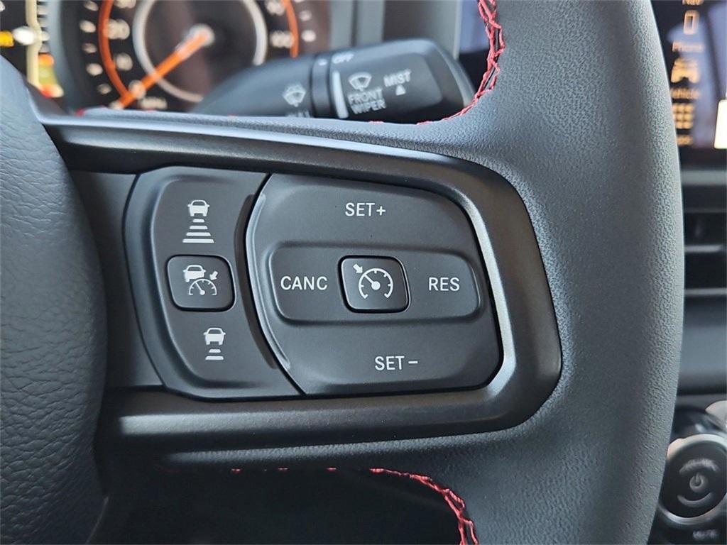 new 2025 Jeep Gladiator car, priced at $51,700