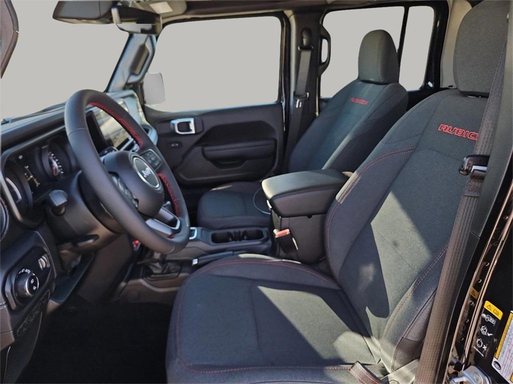 new 2025 Jeep Gladiator car, priced at $52,575