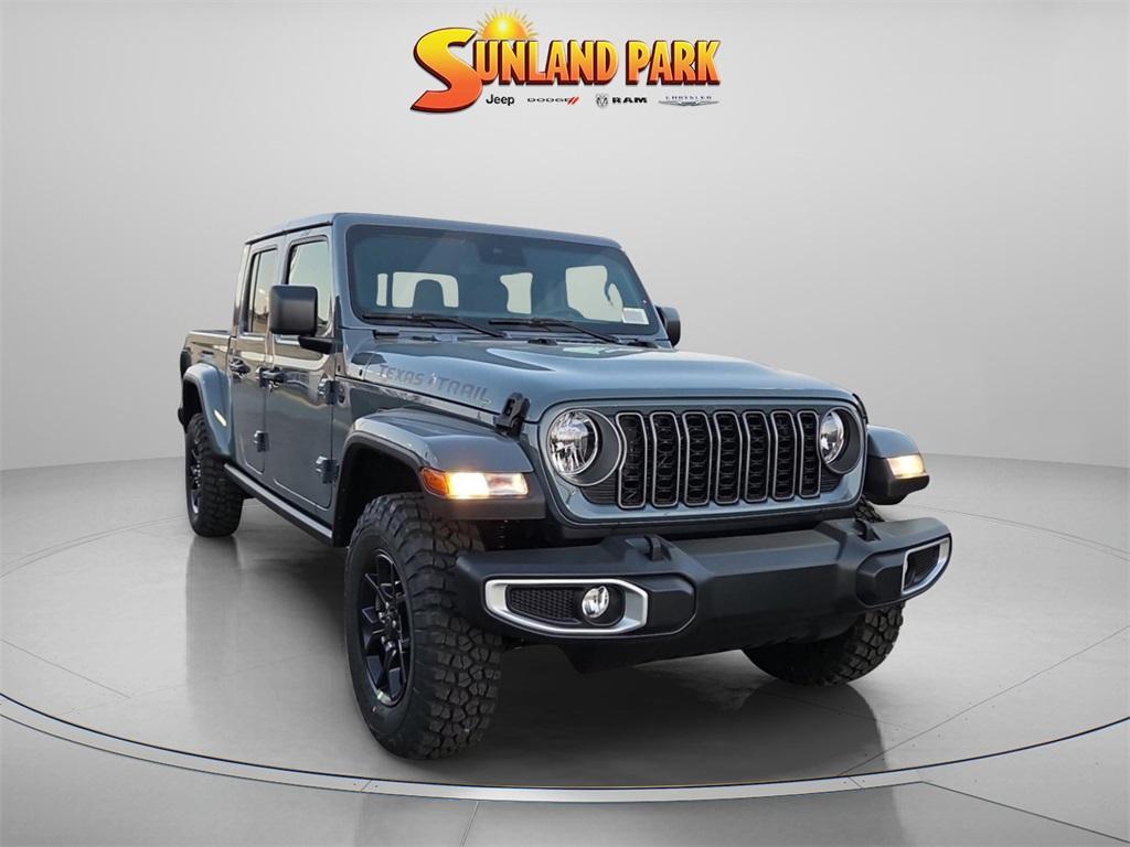 new 2025 Jeep Gladiator car, priced at $45,779