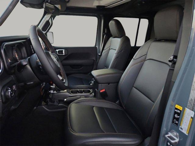 new 2025 Jeep Gladiator car, priced at $44,029