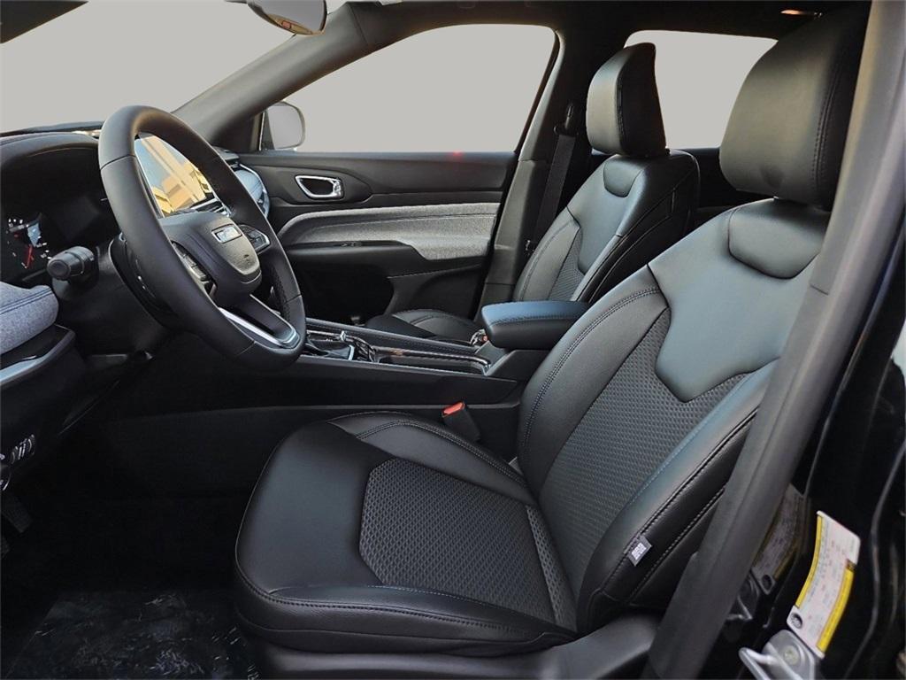 new 2025 Jeep Compass car, priced at $29,063