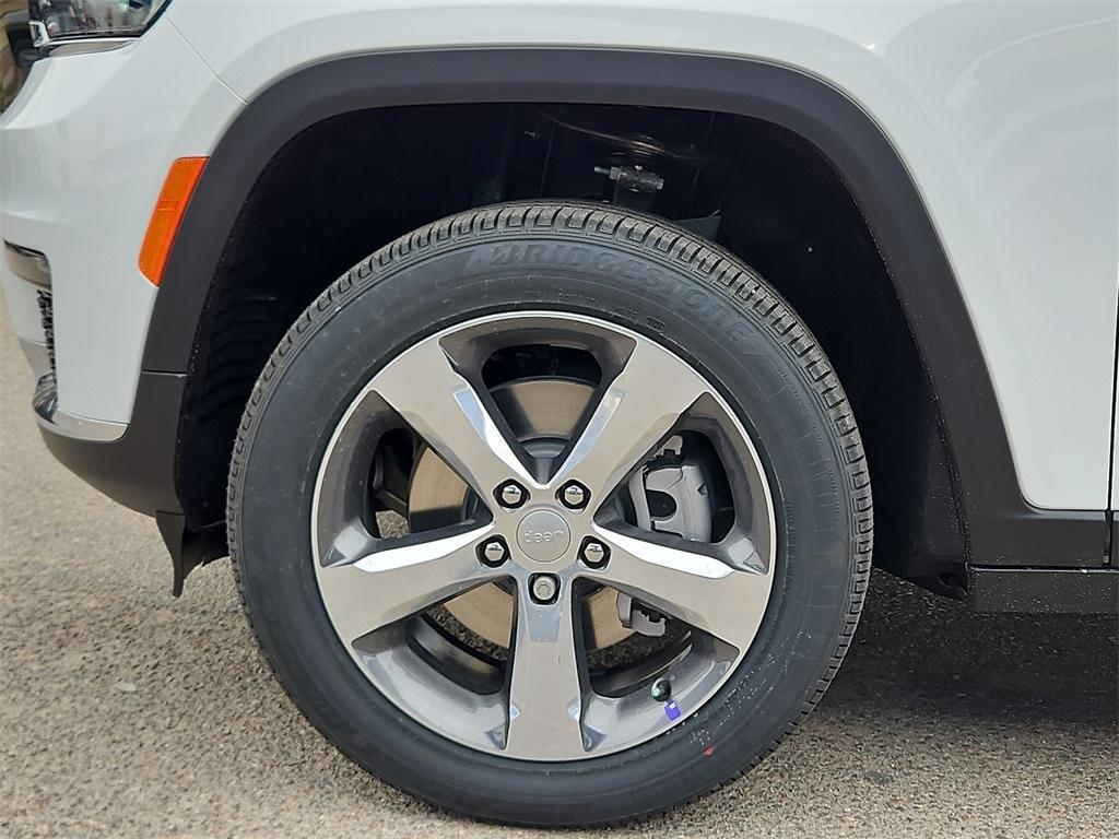 new 2025 Jeep Grand Cherokee L car, priced at $46,325