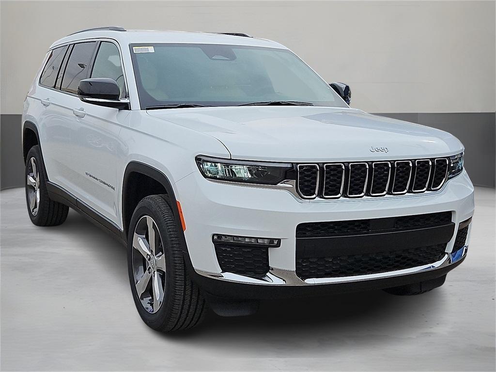 new 2025 Jeep Grand Cherokee L car, priced at $46,325