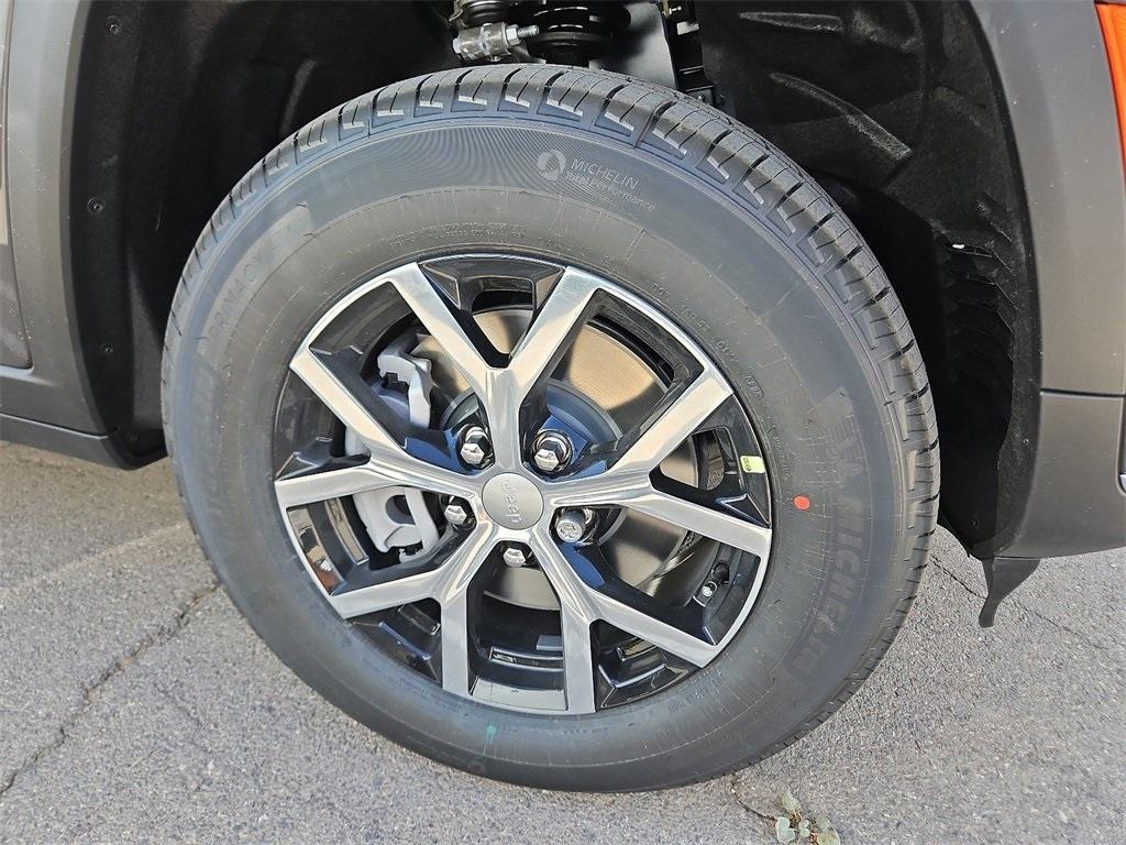 new 2025 Jeep Grand Cherokee L car, priced at $47,287