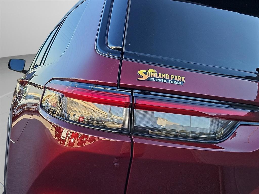 used 2024 Jeep Grand Cherokee L car, priced at $34,888