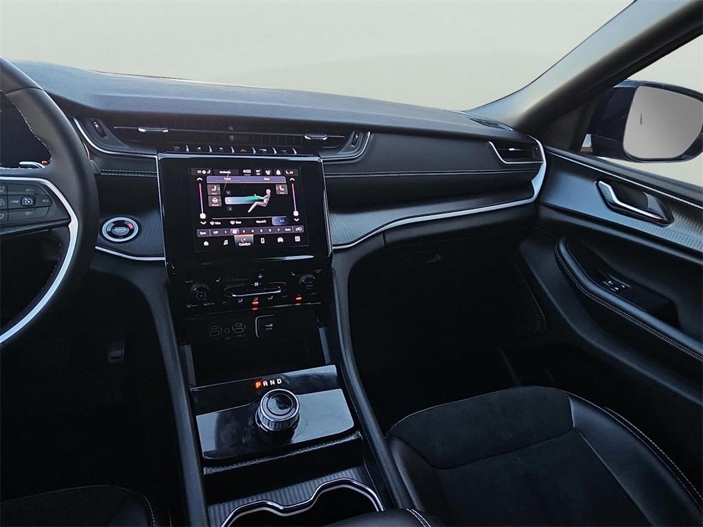 used 2024 Jeep Grand Cherokee L car, priced at $34,888