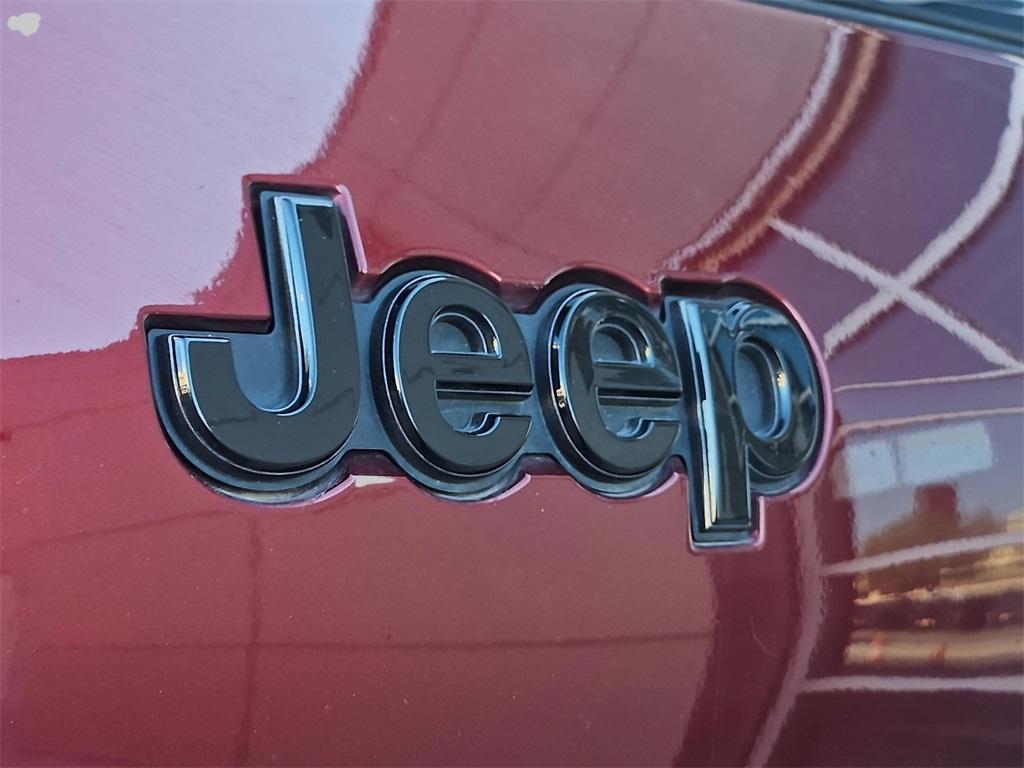 used 2024 Jeep Grand Cherokee L car, priced at $34,888