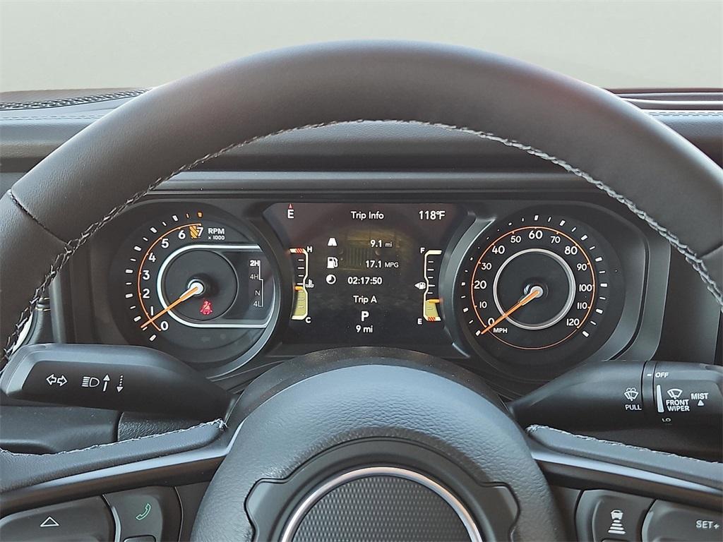 new 2025 Jeep Gladiator car, priced at $46,105