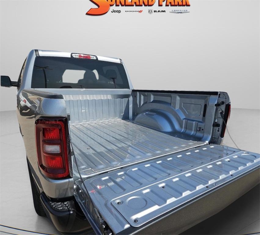 new 2025 Ram 1500 car, priced at $39,250