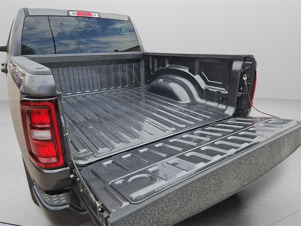 new 2025 Ram 1500 car, priced at $39,250