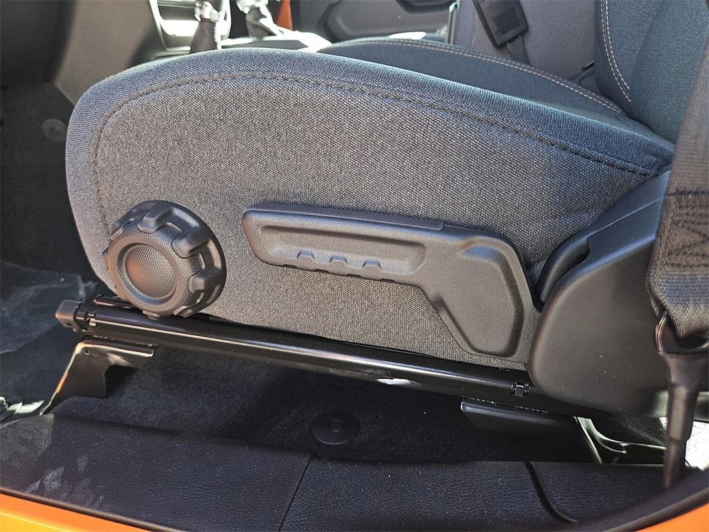 new 2025 Jeep Wrangler car, priced at $41,050
