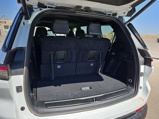 new 2025 Jeep Grand Cherokee L car, priced at $43,777