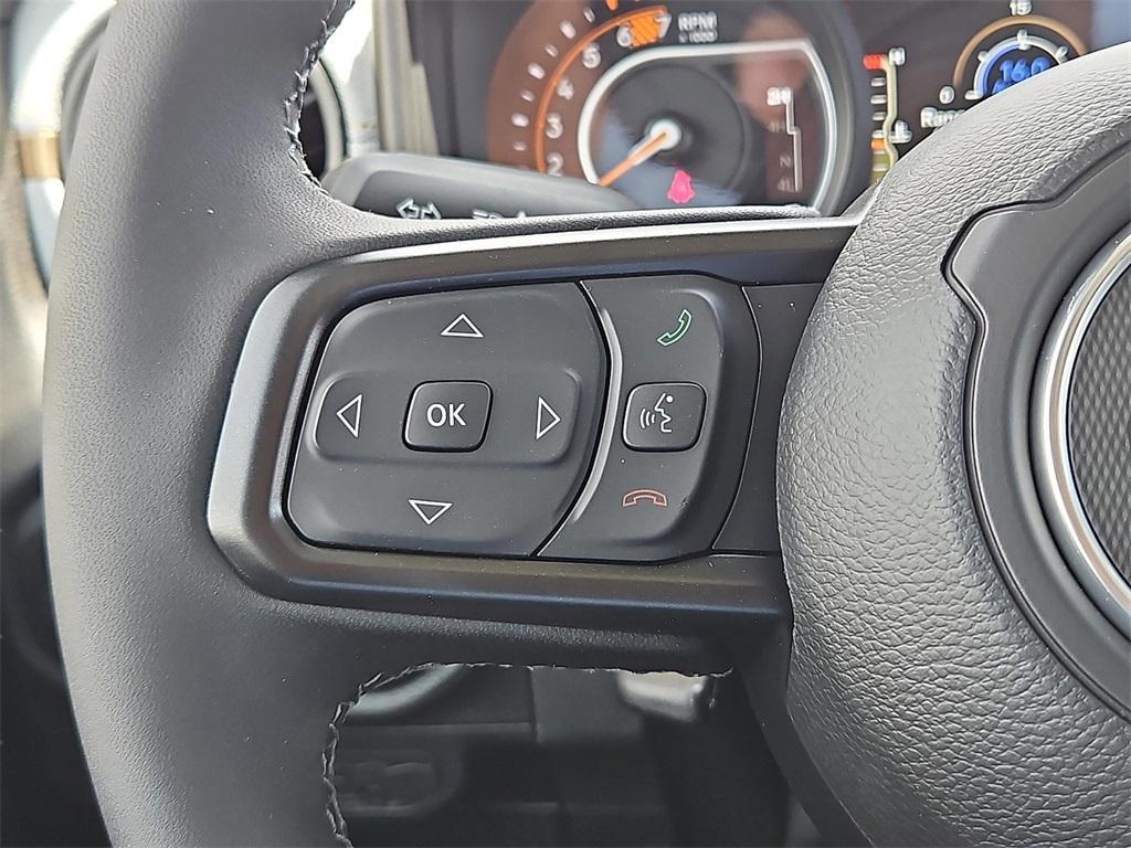 new 2025 Jeep Wrangler car, priced at $48,575