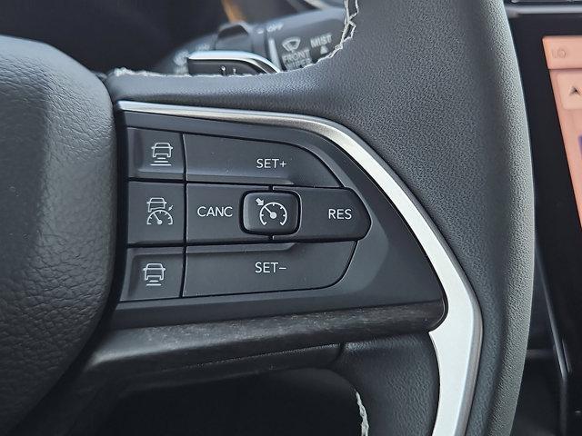 new 2025 Jeep Grand Cherokee car, priced at $43,606