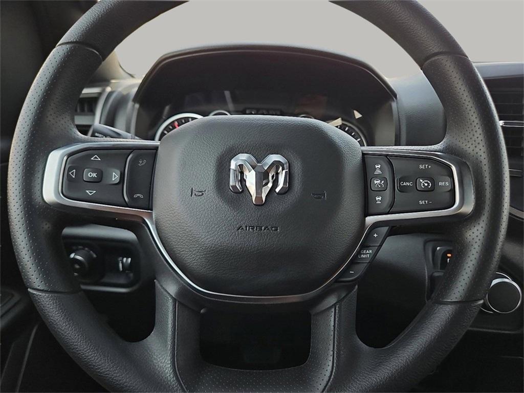new 2025 Ram 1500 car, priced at $39,250