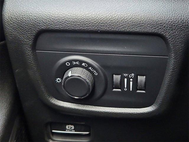 new 2025 Jeep Grand Cherokee car, priced at $46,530