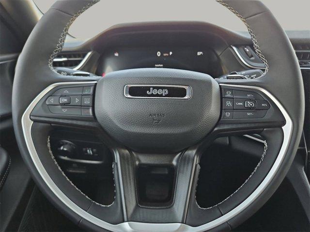 new 2025 Jeep Grand Cherokee car, priced at $46,530