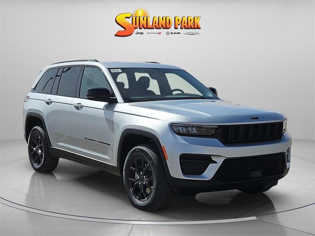 new 2025 Jeep Grand Cherokee car, priced at $46,530